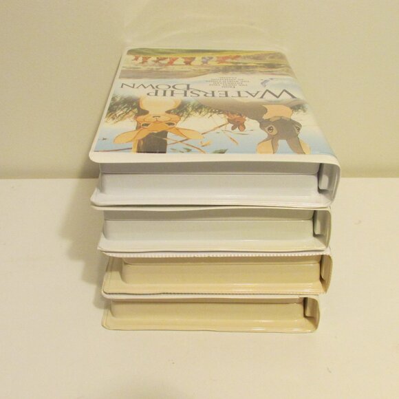 VHS Tapes - 4 Warner Brothers Family movies - Picture 16 of 16